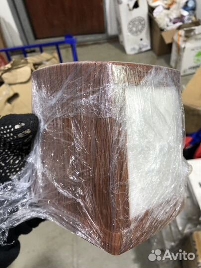 Диспенсер для салфеток vialli NP80A