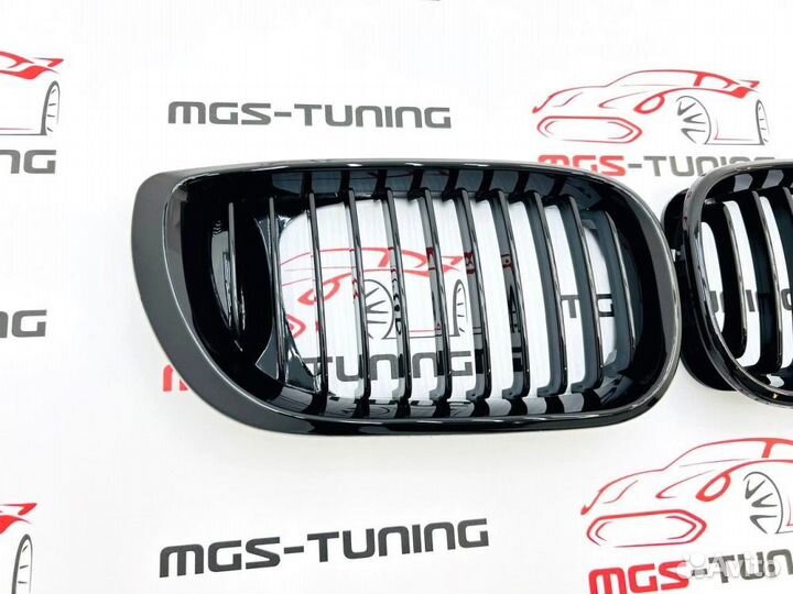 Решётка M-Performance BMW E46 02-07 черный глянец
