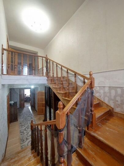 5-к. квартира, 200 м², 5/5 эт.