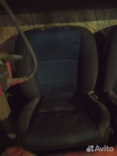 Передние сидения бу
