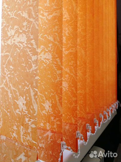 Жалюзи вертикальные наклонные