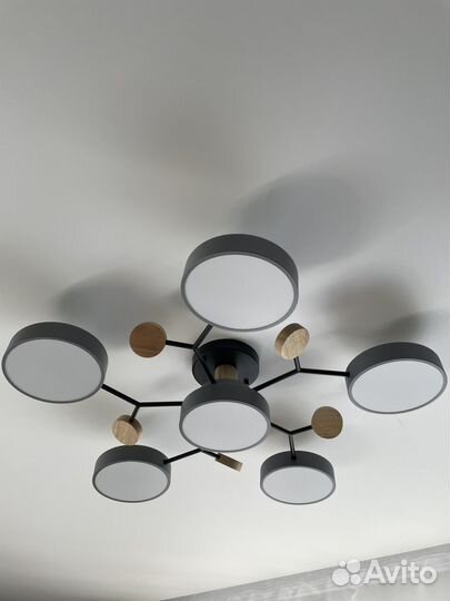 Люстра потолочная