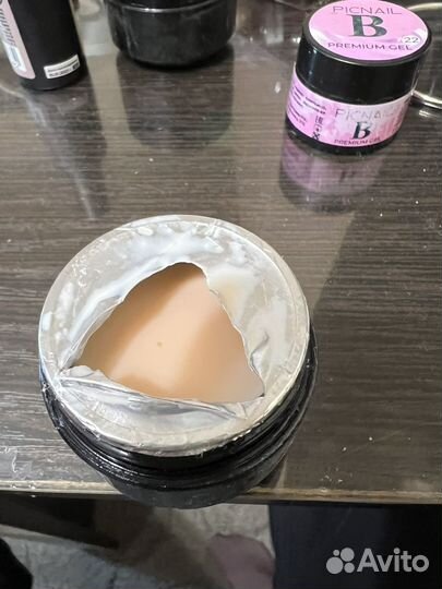 Для наращивания ногтей