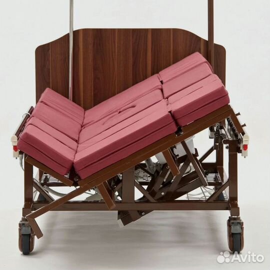 Функциональная кровать для инвалидов