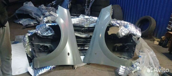 Крылья передние на Chevrolet Lacetti седан