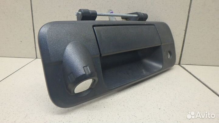 Ручка багажника Toyota Tundra 2 2007-2013