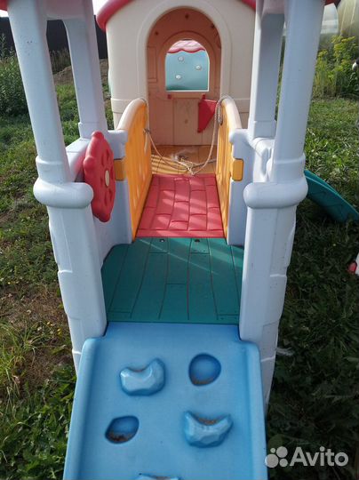 Детский игровой комплекс с горкой