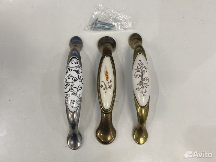 Мебельная ручка-скоба 96 мм