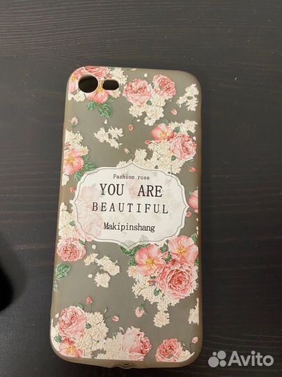 Чехол на iPhone 7