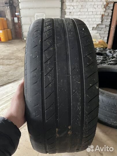 Ovation VI-388 215/50 R17 95