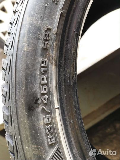 Goodyear UltraGrip Ice 2 235/45 R18