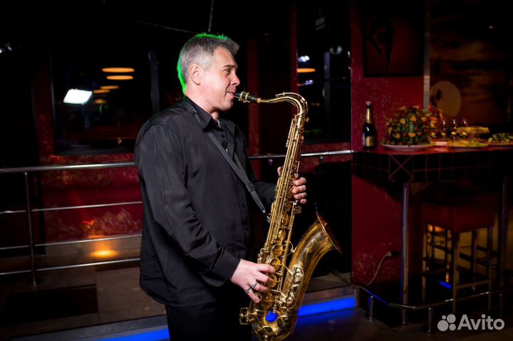 Саксофонист