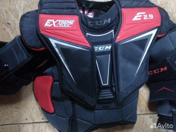 Вратарский нагрудник int