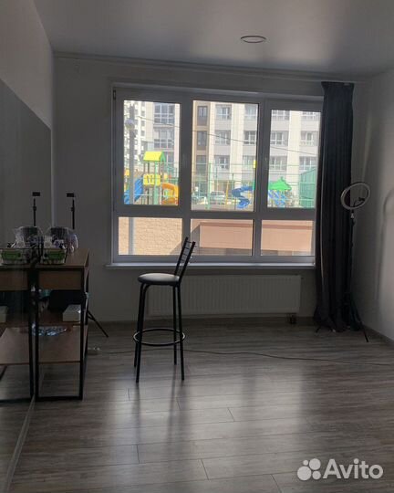 Сдается кушетка мастеру по наращиванию ресниц