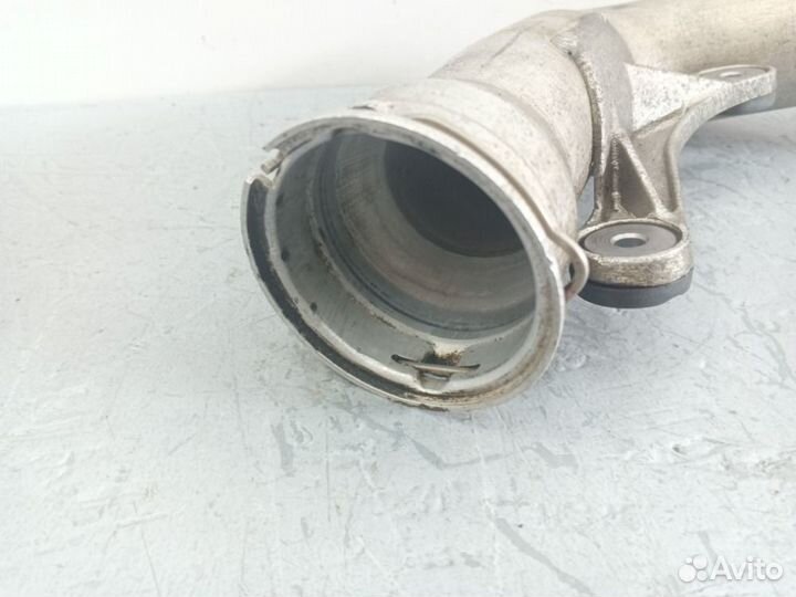 Патрубок интеркулера Audi Tt 8J 2.0 BWA 183565