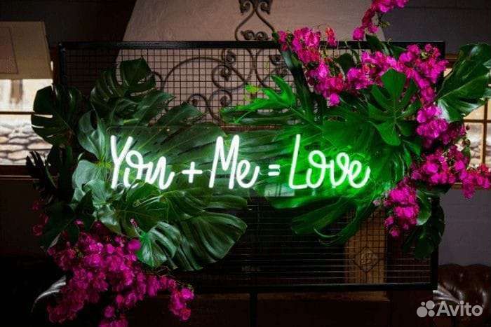 Неоновая вывеска аренда