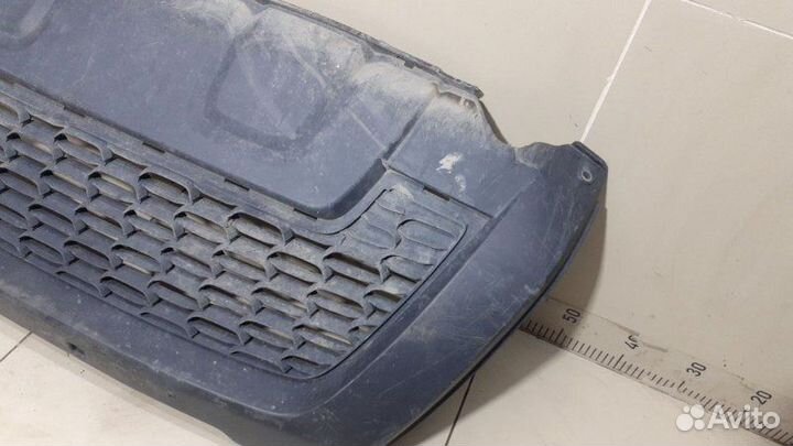 Решетка в бампер передняя Renault Duster