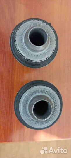 Сайленблок подрамника