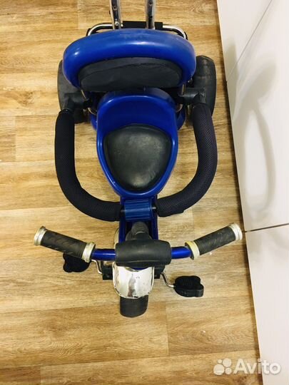 Велосипед трехколесный (по запчастям)