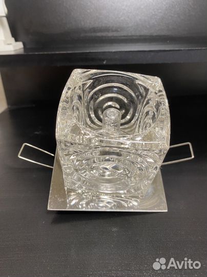 Светильник потолочный точечный