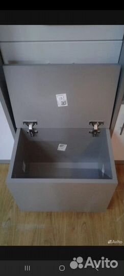 Шкаф с зеркалом