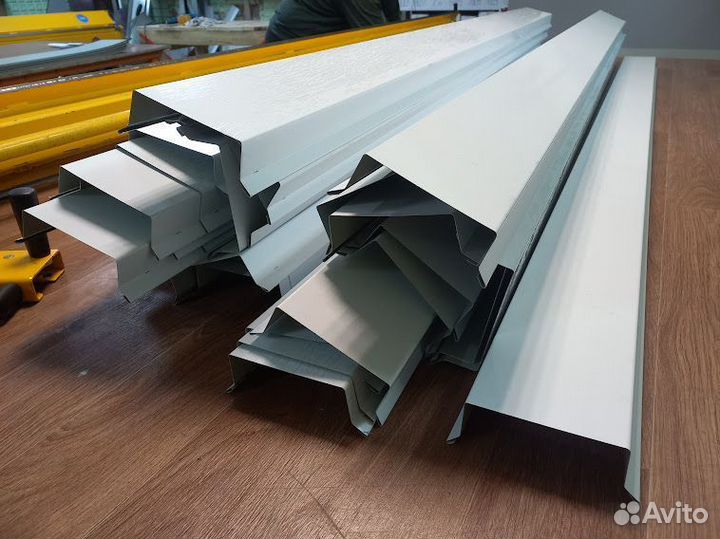 Парапетные планки 100 мм RAL 9003