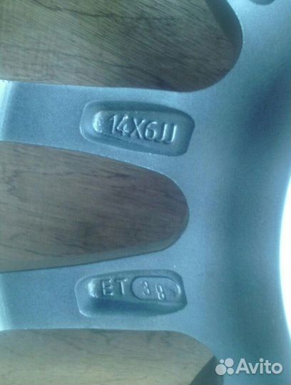 1 диск R14 4x108 и 4х114.3