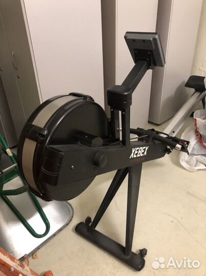 Гребной тренажер Xebex AR1