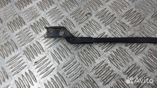 Щеткодержатель лобового стекла opel astra J (3MB28