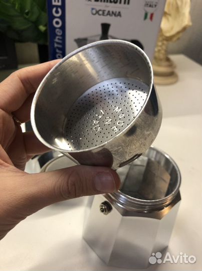 Гейзерная кофеварка bialetti moka express на 9 чаш