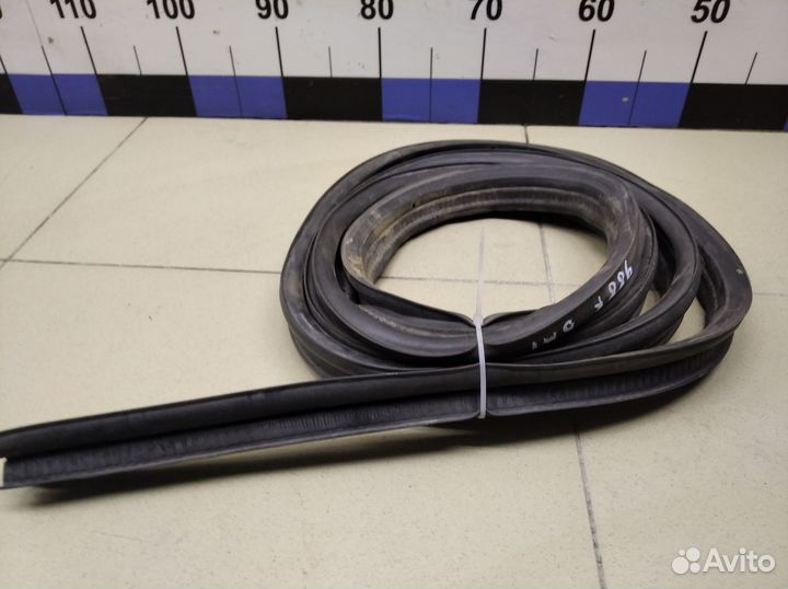 Уплотнитель багажника Almera N16 2000-2006