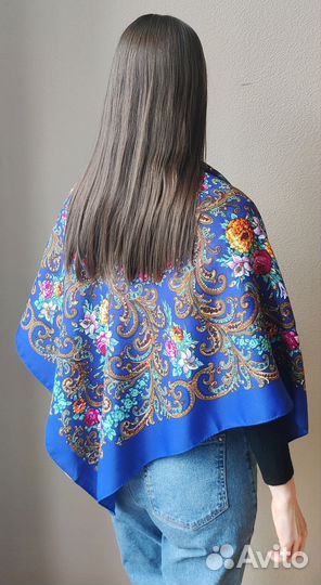 Платок в русском народном стиле