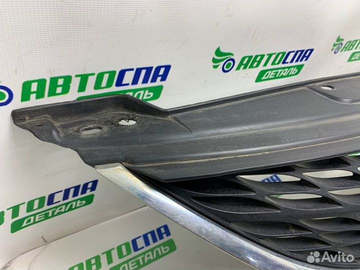 Решетка радиатора передняя Mazda 6 Gh лифтбек