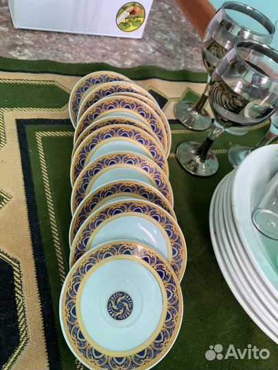 Тарелки сахарница бокалы мерный стакан