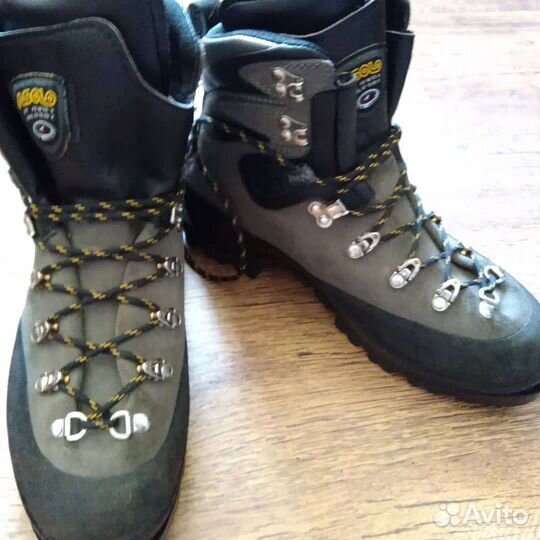 Альпинистские ботинки