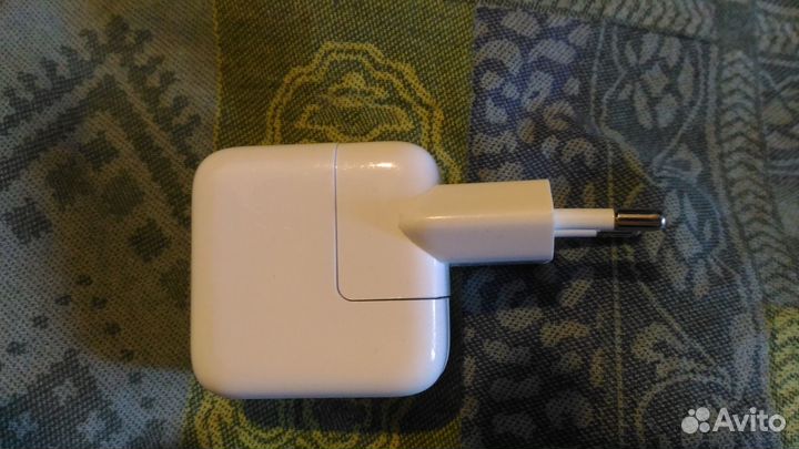 USB Power Adapter Apple A1357 10W