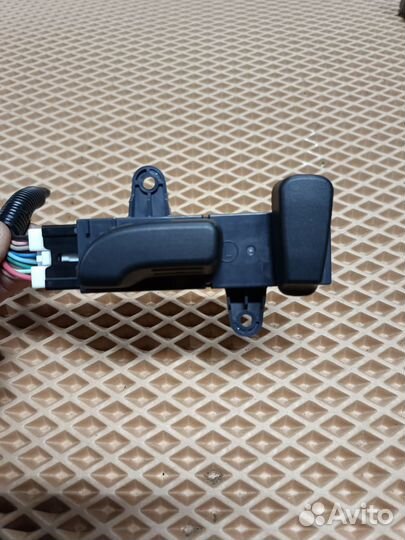 Кнопка регулировки сиденья леваяSubaru Impreza GK7