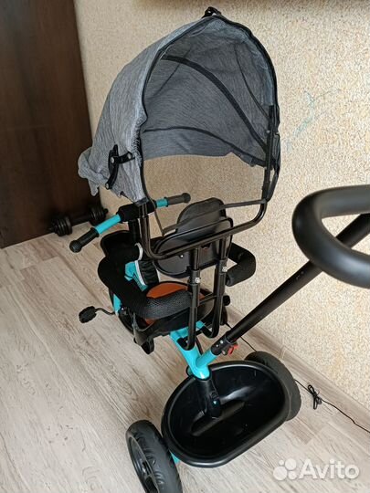 Трехколесный велосипед с родительской ручкой