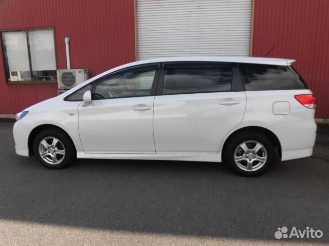 Toyota Wish 1.8 CVT, 2011, 114 000 км