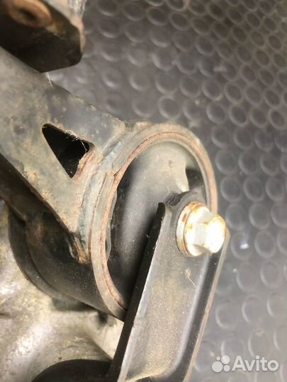 Подушка двигателя правая Lexus RX350