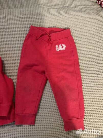 Спортивный костюм GAP красный