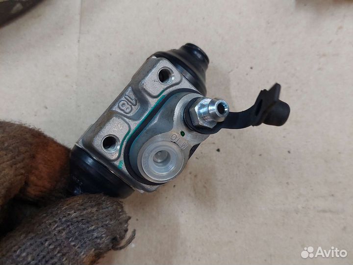 Цилиндр тормозной задний Hyundai Accent 2