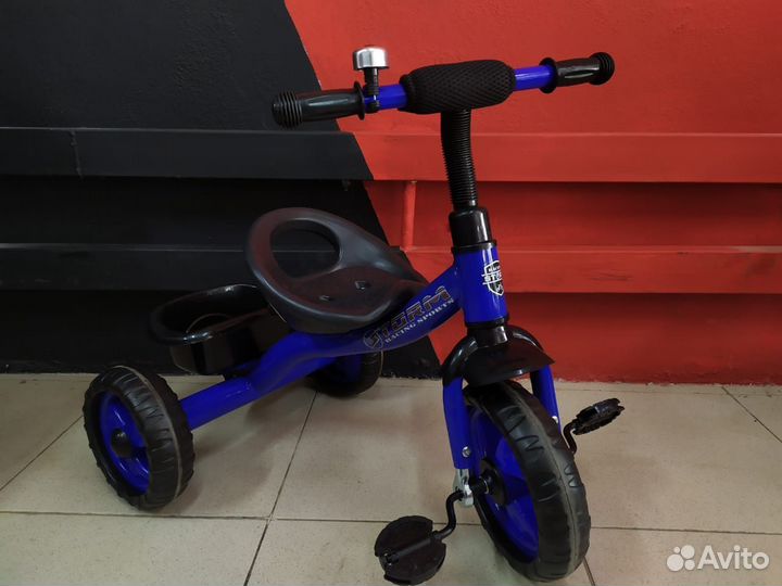 Трехколесный велосипед