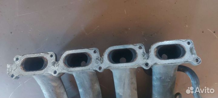 Впускной коллектор на Volkswagen Passat B5