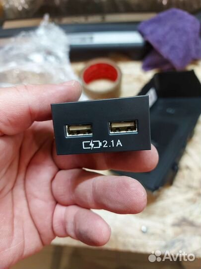 USB разъем зарядки lexus, Toyota