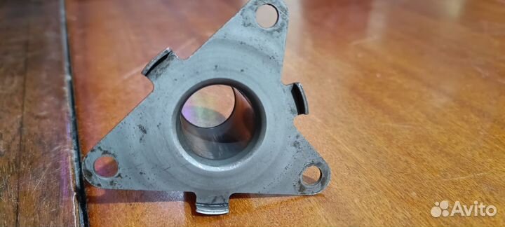 Направляющая для выжимного подшипника