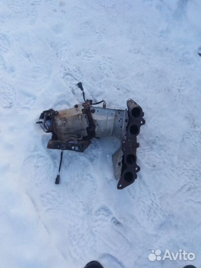 Катализатор с колектором toyota