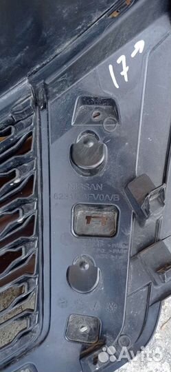 Решётка на X-trail 2019 года с местом под камеру