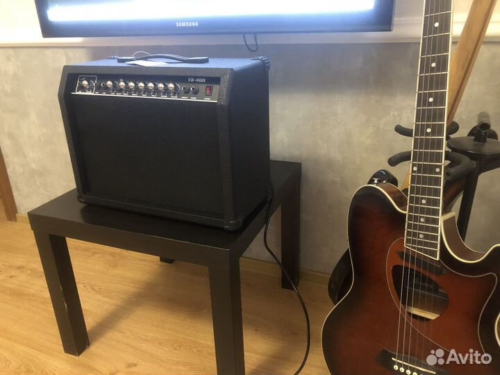 Гитарный комбоусилитель