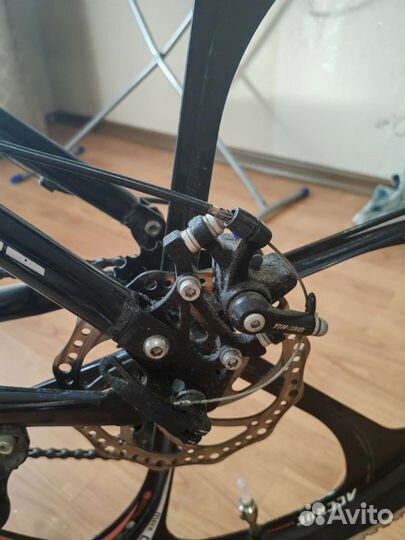 Велосипед BMW X6